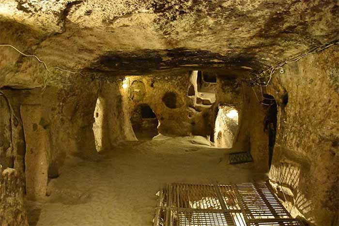 Kaymakli underground city