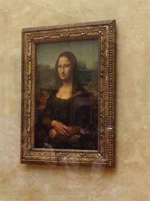 Mona Lisa Louvre Museum